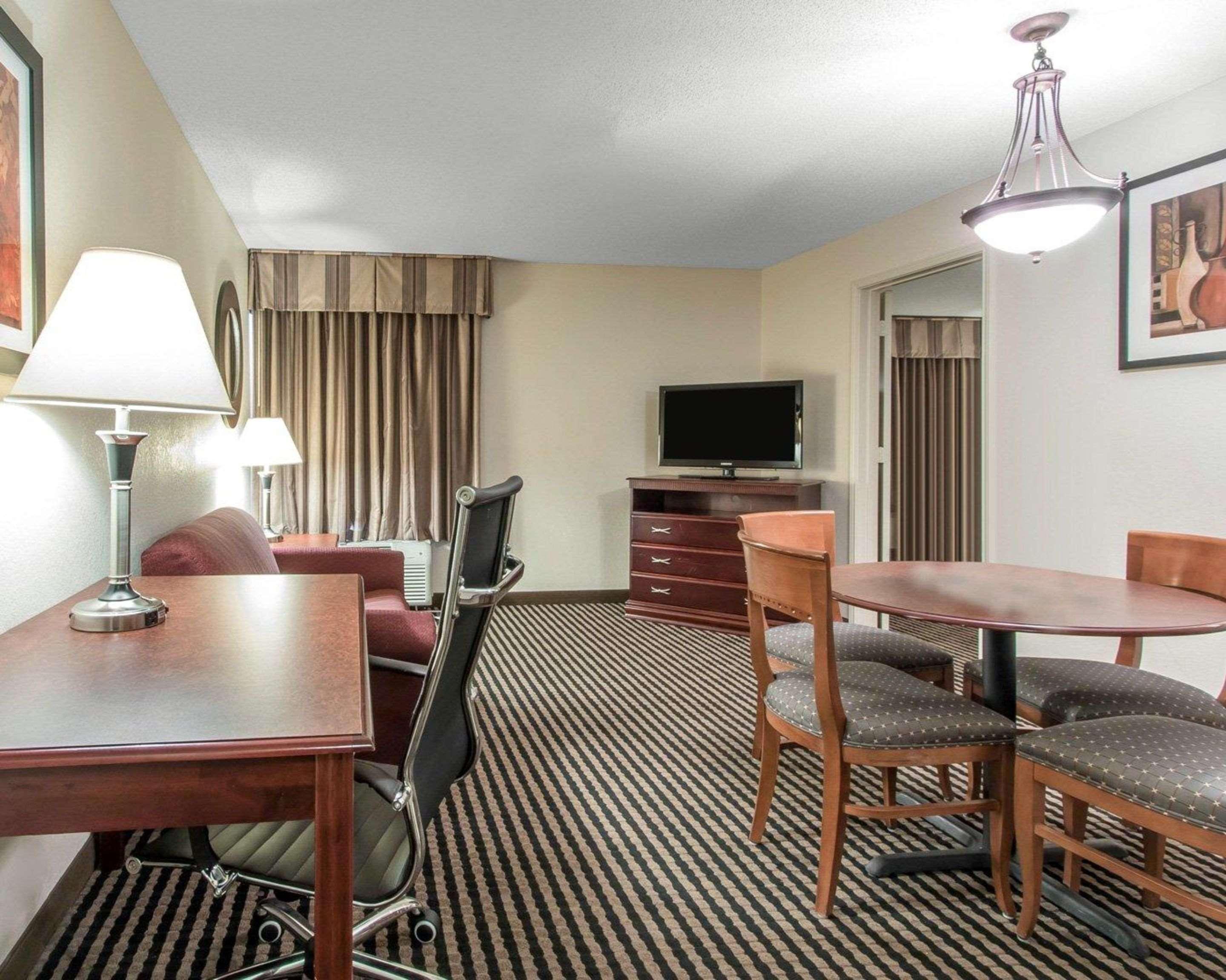 Comfort Inn Birmingham - Irondale Luaran gambar